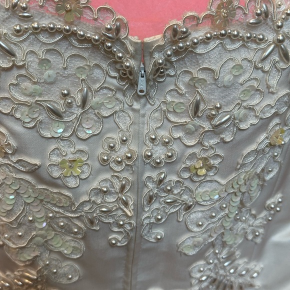 Vintage Designer Wedding Dress - Picture 6 of 14